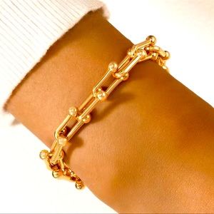 CHUNKY GOLD BRACELET